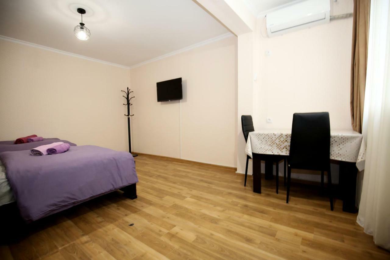 Guest House Zatika Tbilisi Bagian luar foto
