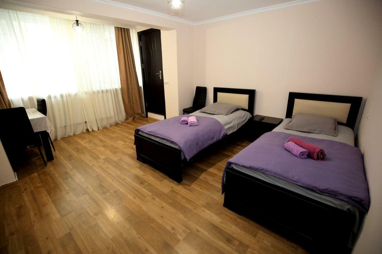 Guest House Zatika Tbilisi Bagian luar foto